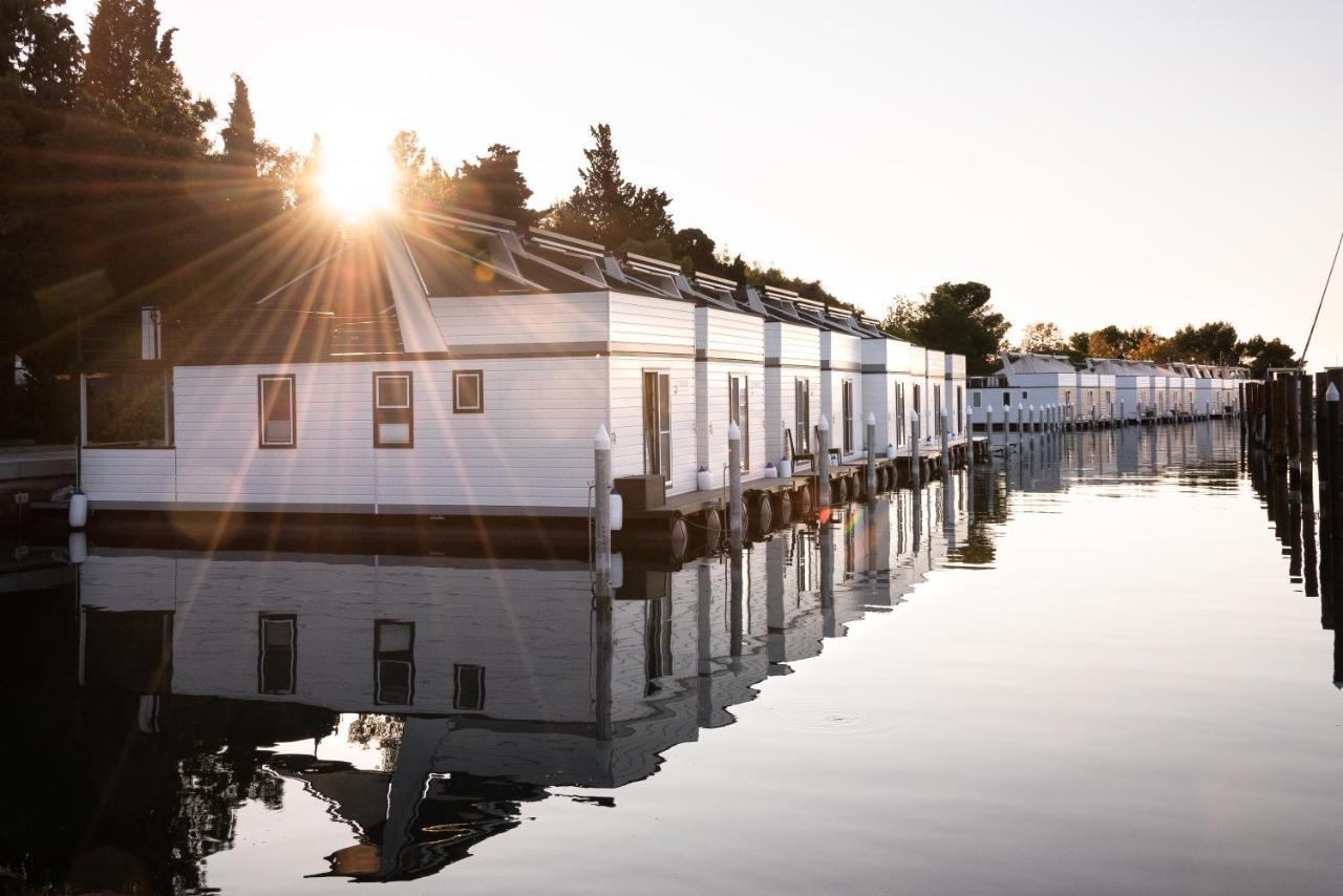 The Sea Lodges Portoroz - Bootshaus Floating Sea House מראה חיצוני תמונה