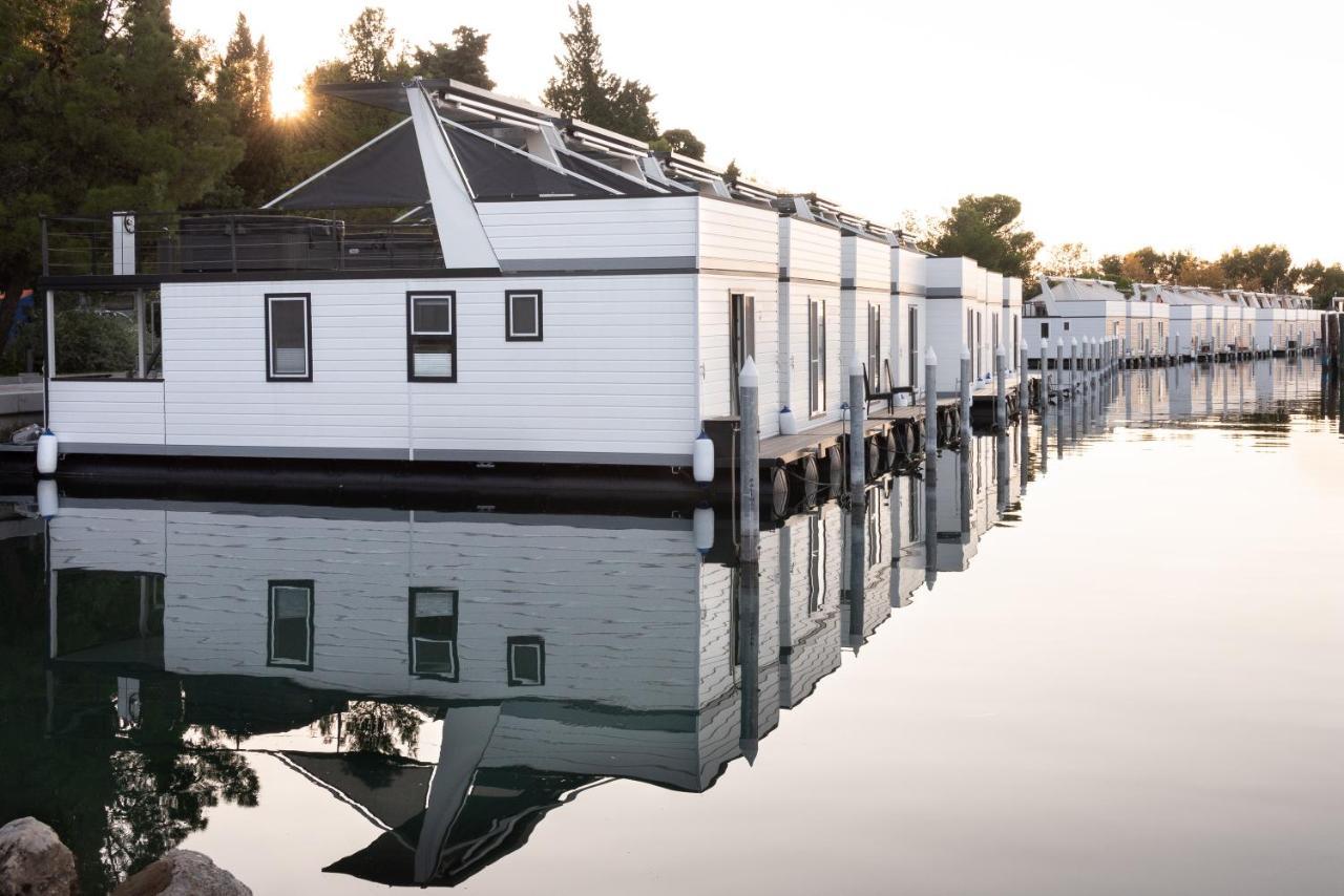 The Sea Lodges Portoroz - Bootshaus Floating Sea House מראה חיצוני תמונה